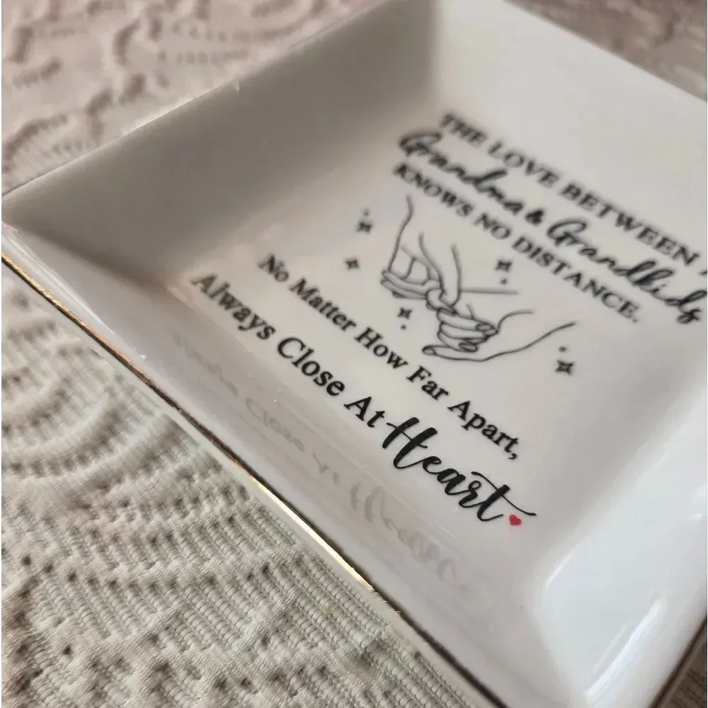 Grandmas Trinket Tray NWT